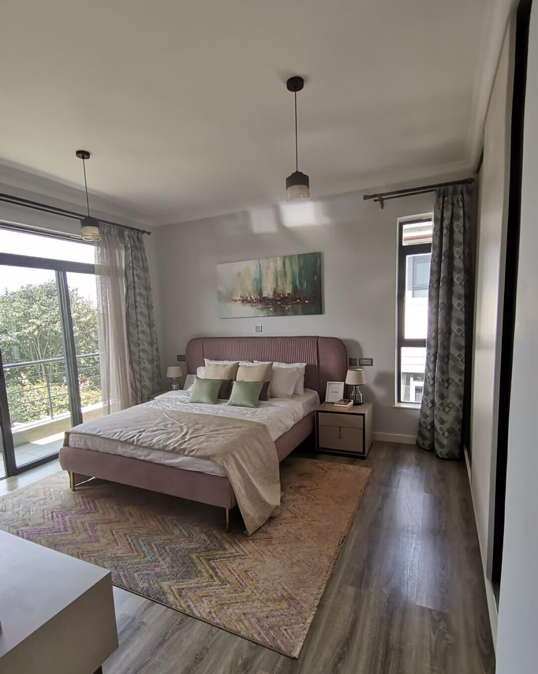 4BR Villa with Heated Pool & Clubhouse Access - Runda