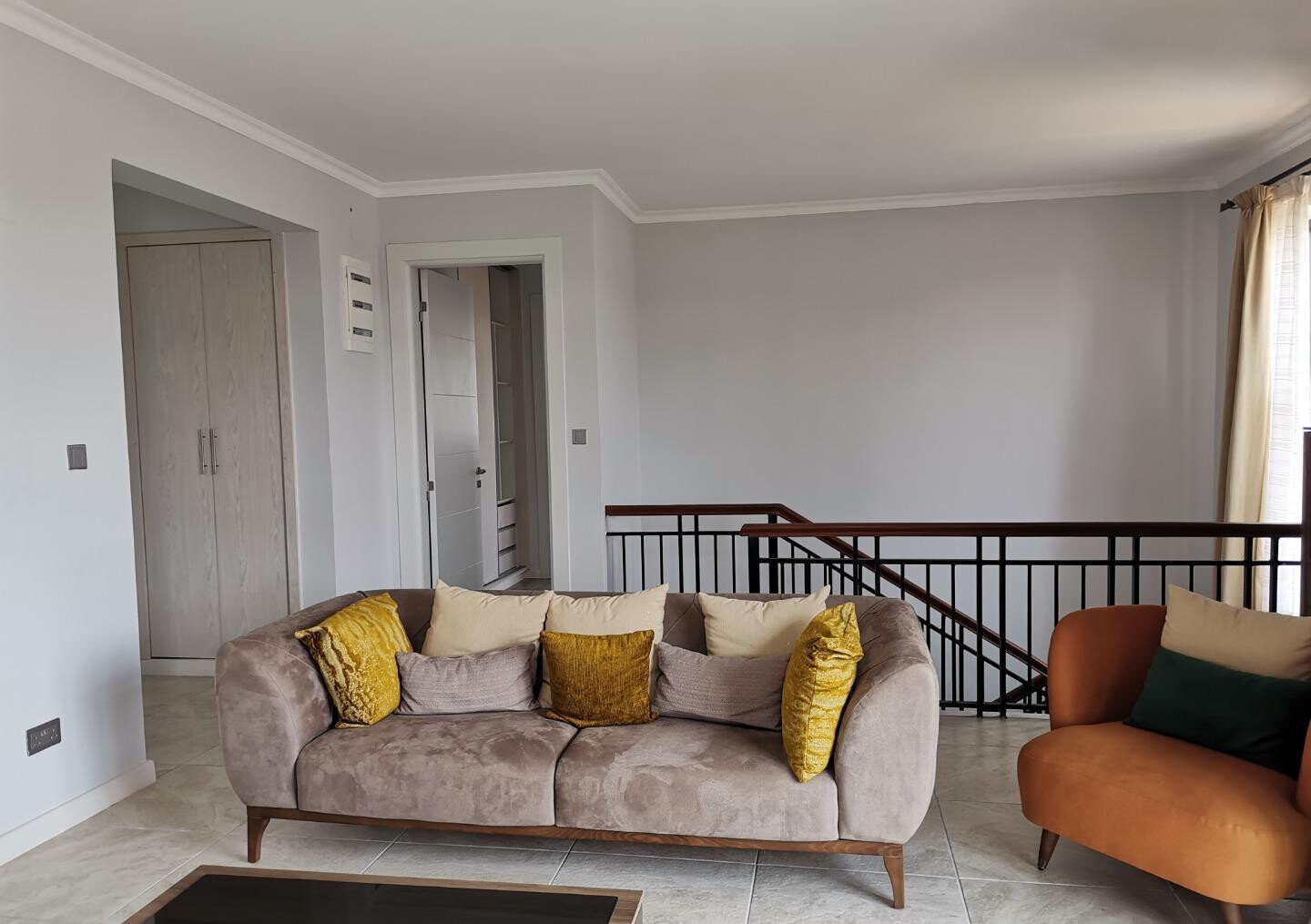 4BR Villa with Heated Pool & Clubhouse Access - Runda