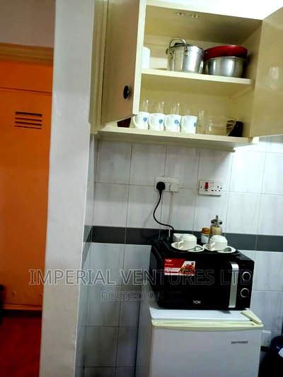 Furnished 1bdrm Apartment in Westlands for rent - Image 4