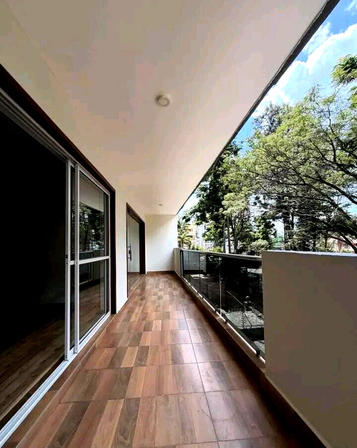 3BR En-Suite with Heated Pool & Gym Access - Kileleshwa