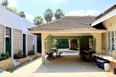 Quiet Serene Office in Garden Estate - Limited Units Left - Image 10