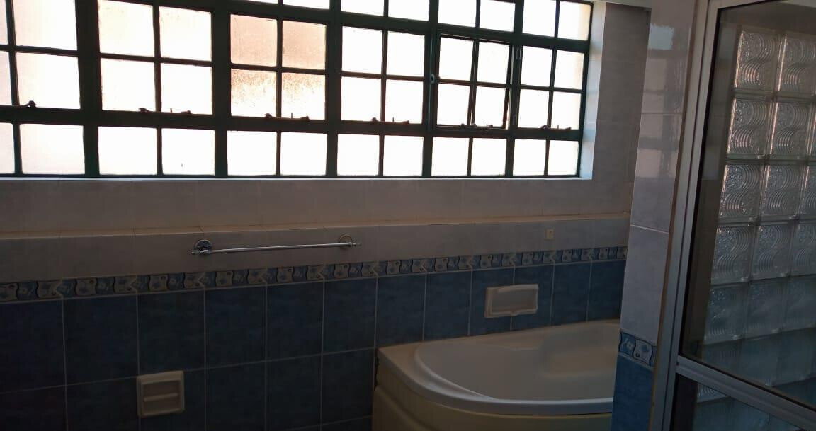 Well-Maintained 4BR Townhouse in Gated Community - Westlands