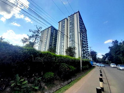 4bdrm Apartment in Lavington for sale - Image 2