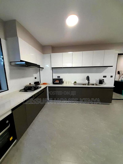 4bdrm Apartment in Lavington for sale - Image 10