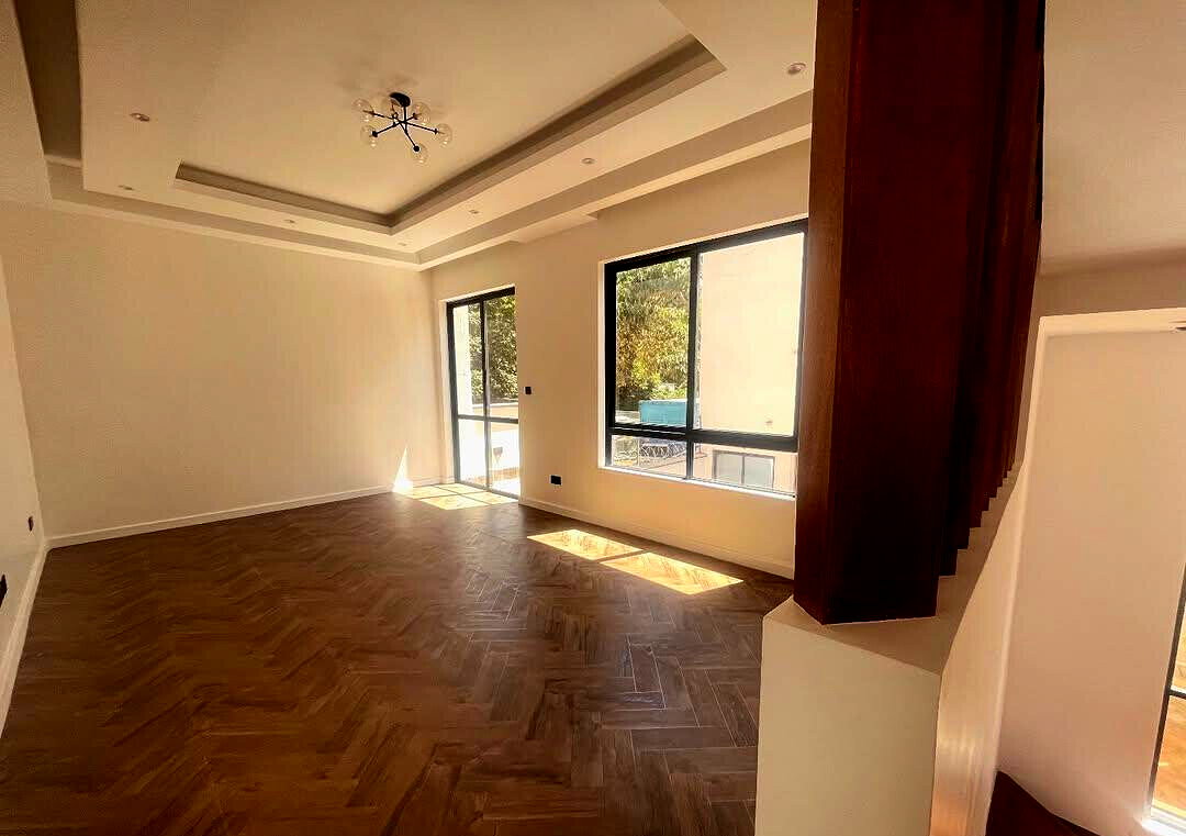 Brand New 4-Ensuite Townhouse with DSQ & Garden - Lavington