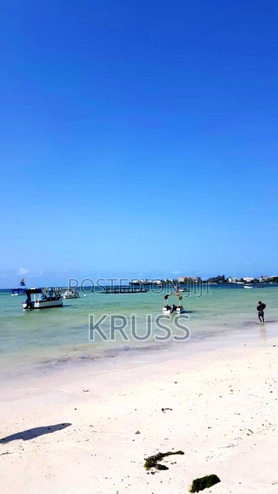 3bdrm Apartment in Nyali for sale - Image 6