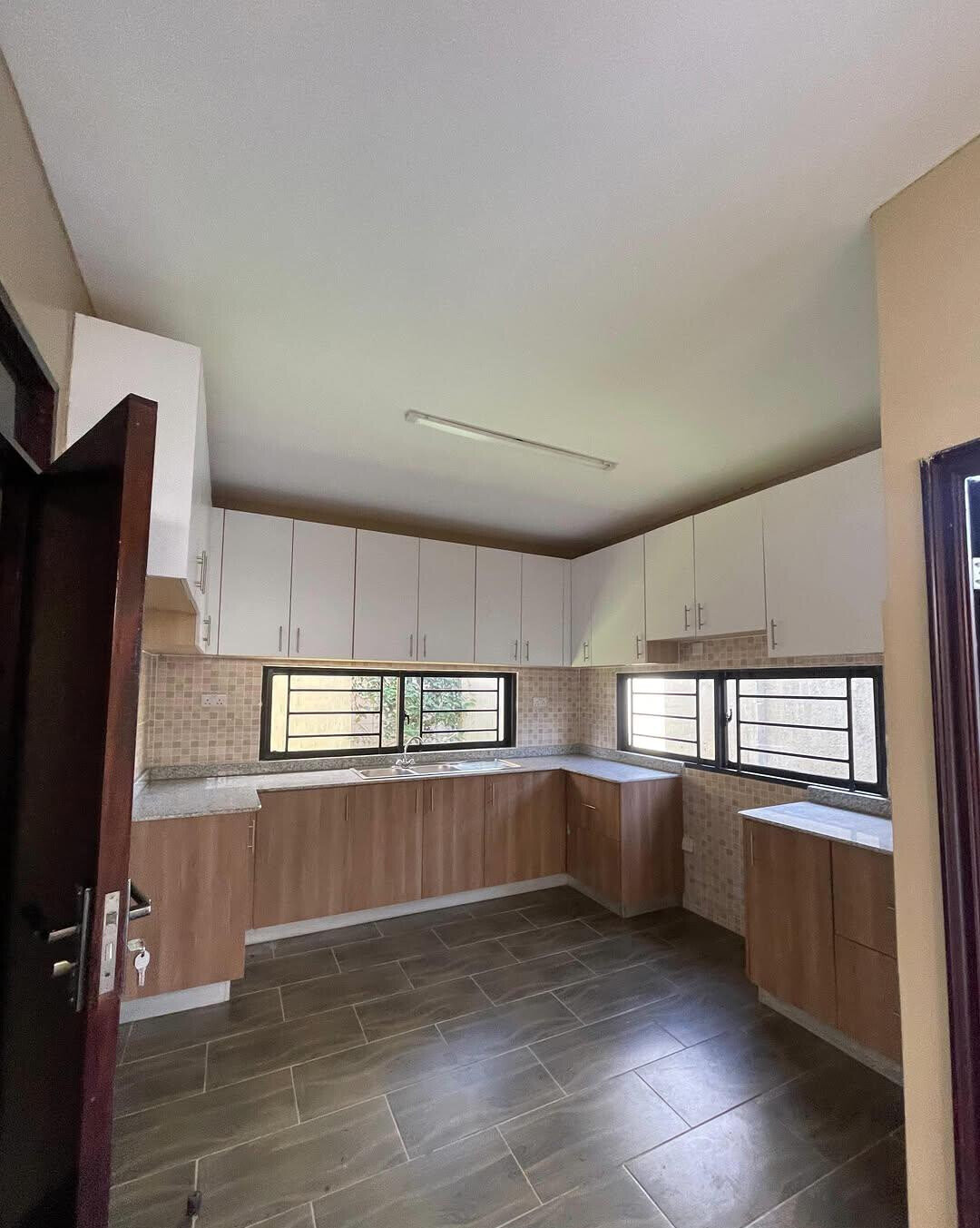3BR Townhouse with Parking at KSh 18M