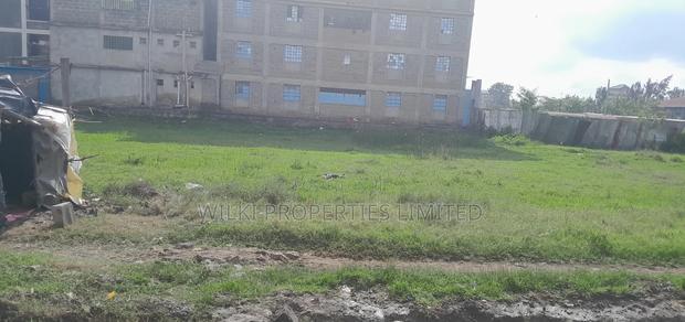 Very Prime 100*100 Commercial Plot for Sale