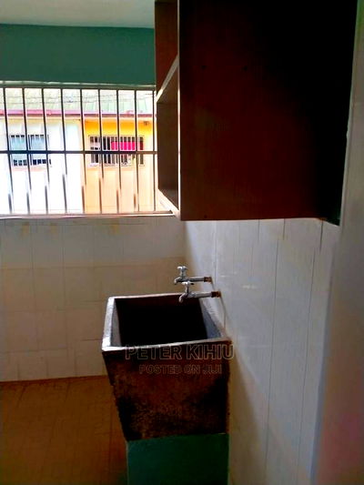 3bdrm Apartment in Nyayo Embakasi for sale - Image 12