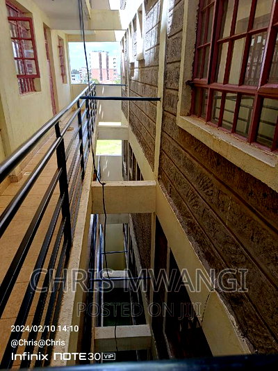 2bdrm Block of Flats in Kamakis Estate for sale - Image 14