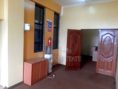 Spacious Furnished Offices Tolet. - Image 1