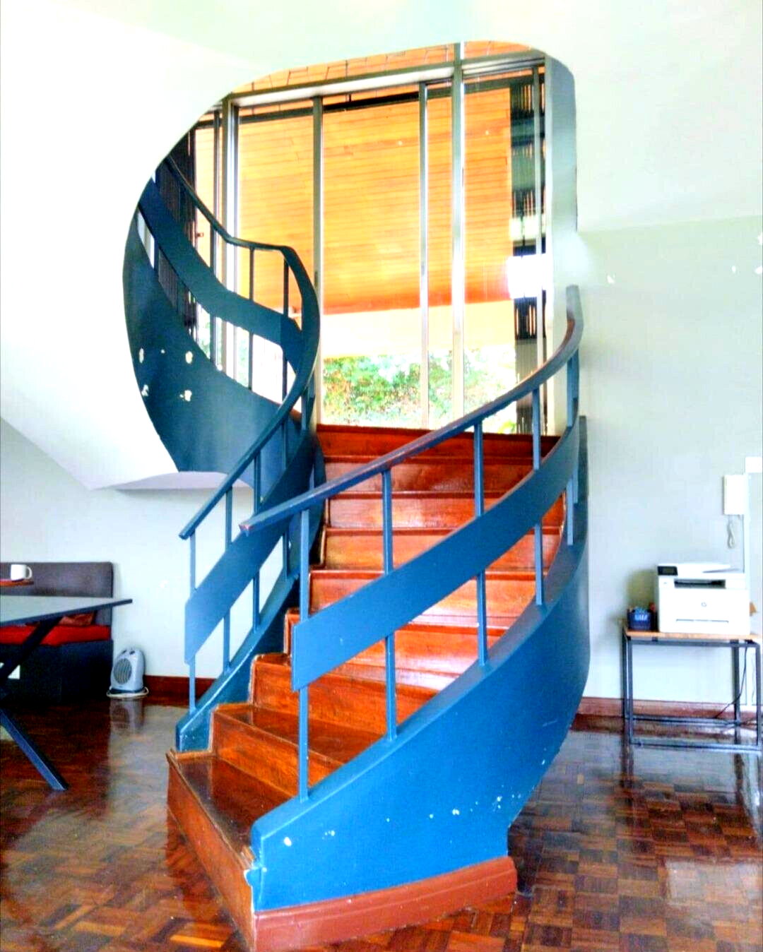 3/4 Acre Office Space in Lavington