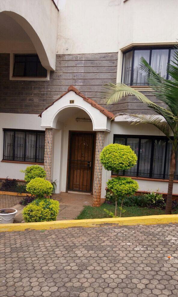 4BR Townhouse with Jacuzzi & Pool in Brookside - Westlands