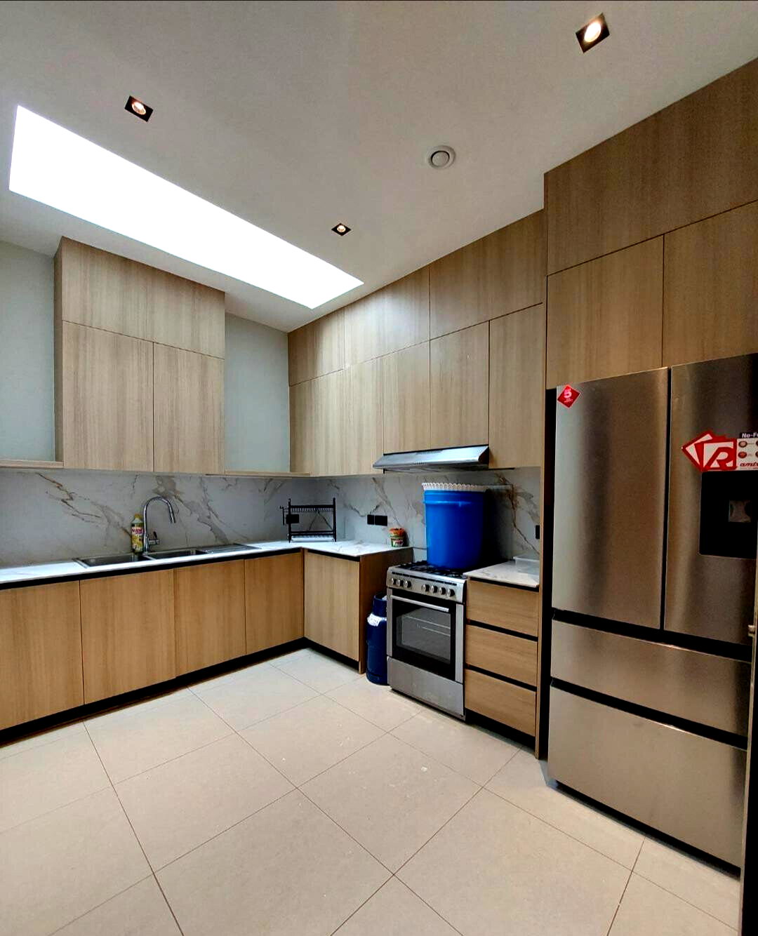 5BR Townhouse with Gourmet Kitchen & Landscaped Garden - Lavington
