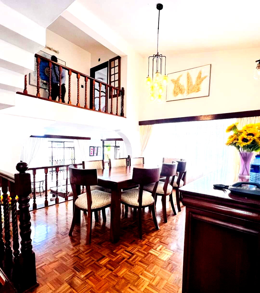 4BR Villa with DSQ & 10,000L Water Tank - Spring Valley