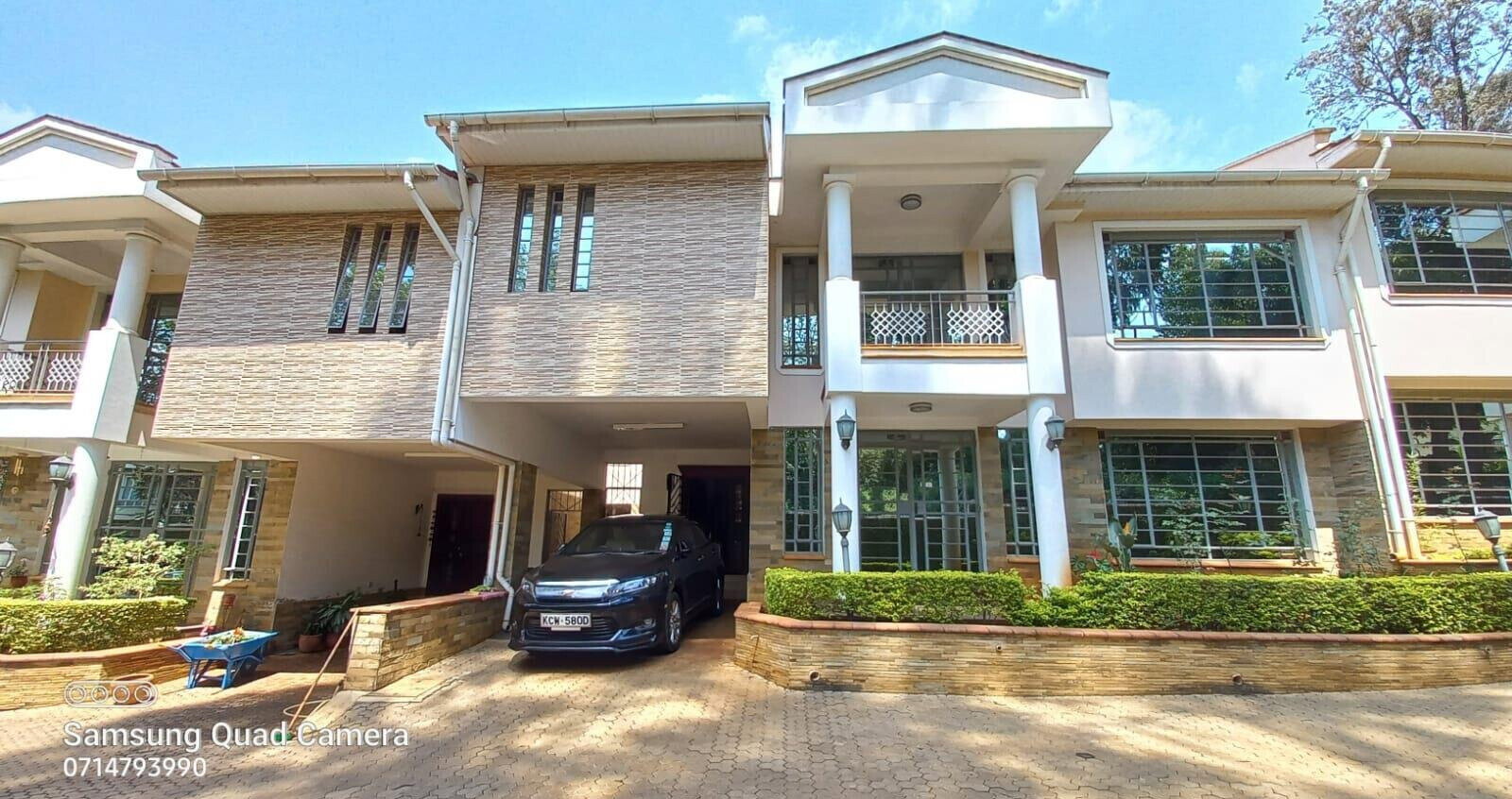 5-Ensuite Townhouse with DSQ in Quiet Spring Valley Compound