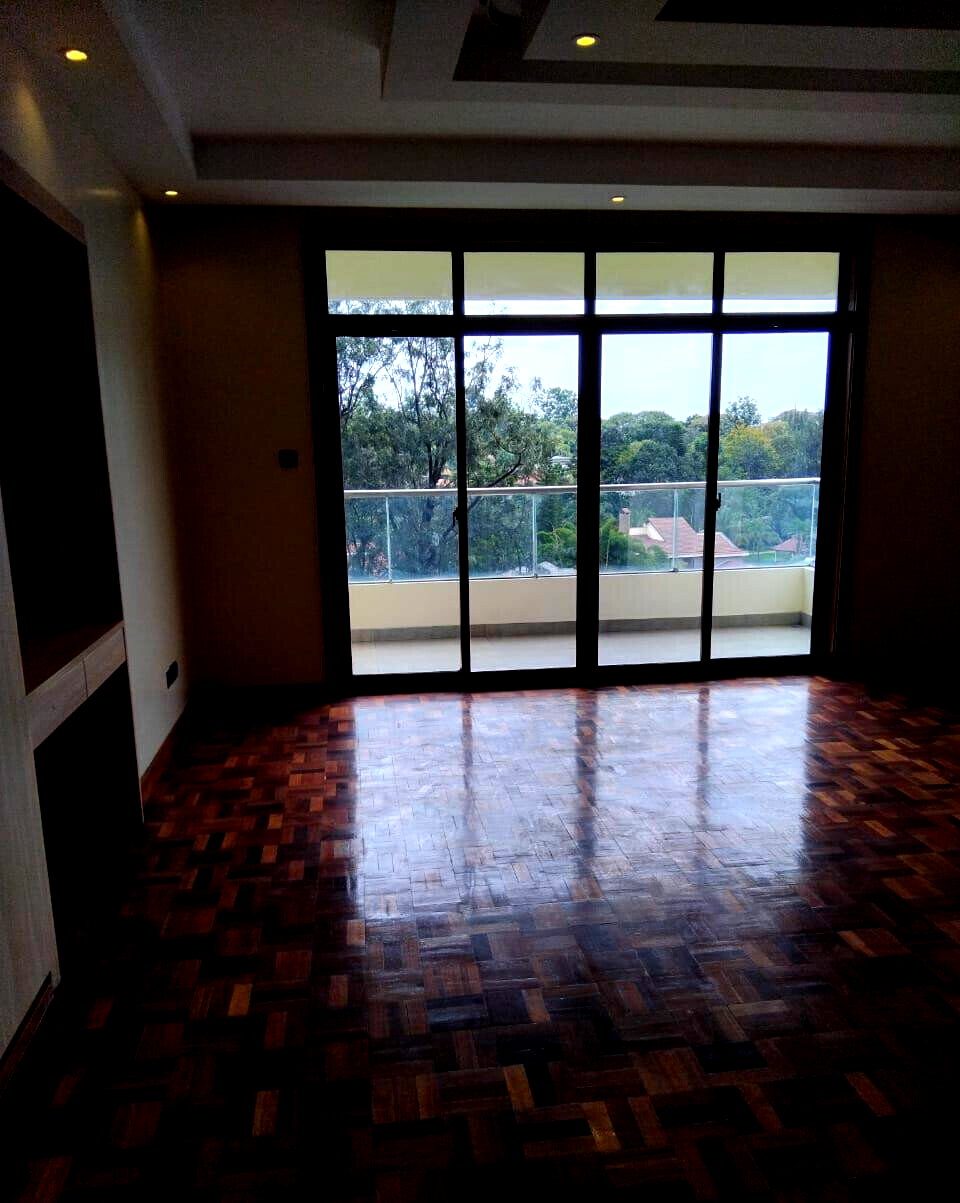 3BR All-Ensuite + DSQ with Pool & Gym - Kileleshwa