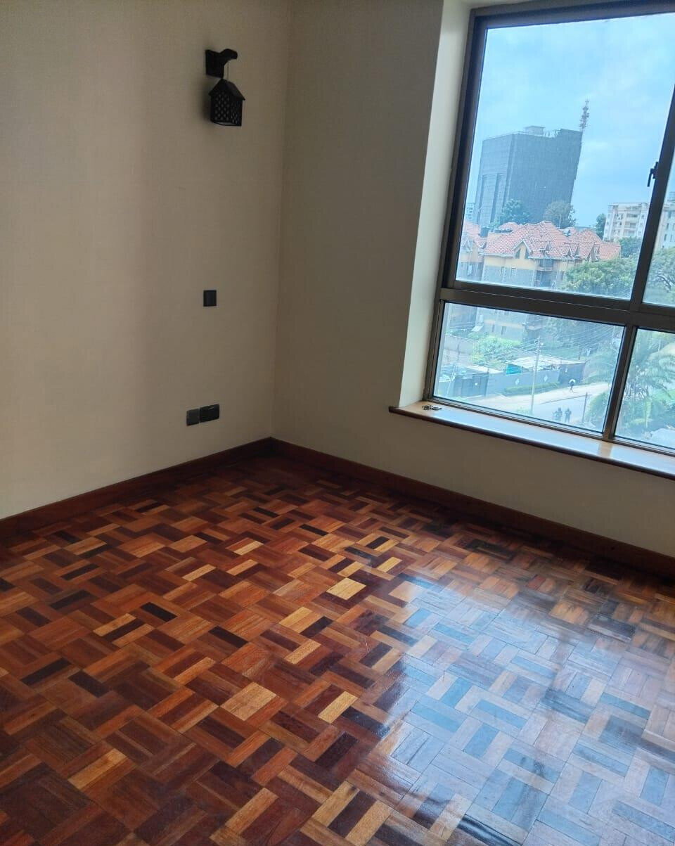 3BR All-Ensuite + DSQ with Pool & Gym - Kileleshwa