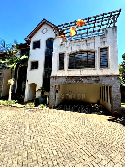 5bdrm Townhouse/Terrace in Lavington, Maziwa for sale - Image 1