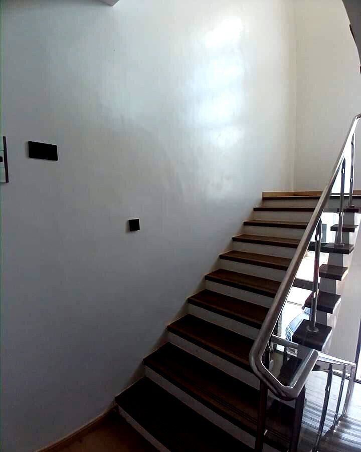 4BR Townhouse with Sunken Lounge & DSQ - Lavington