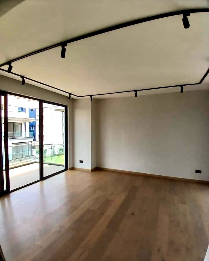 4BR Townhouse with Sunken Lounge & DSQ - Lavington
