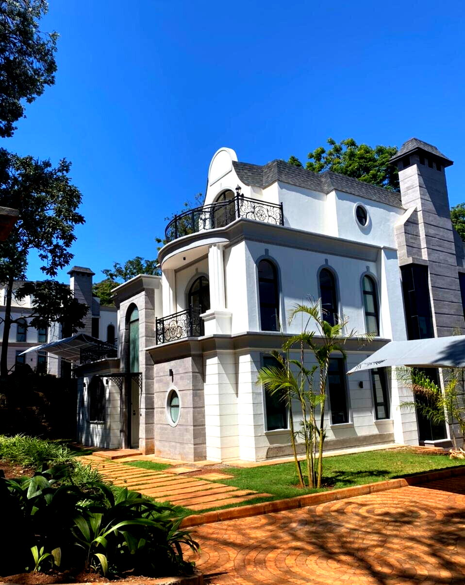 5-Ensuite Townhouse with Clubhouse & Private Garden - Loresho
