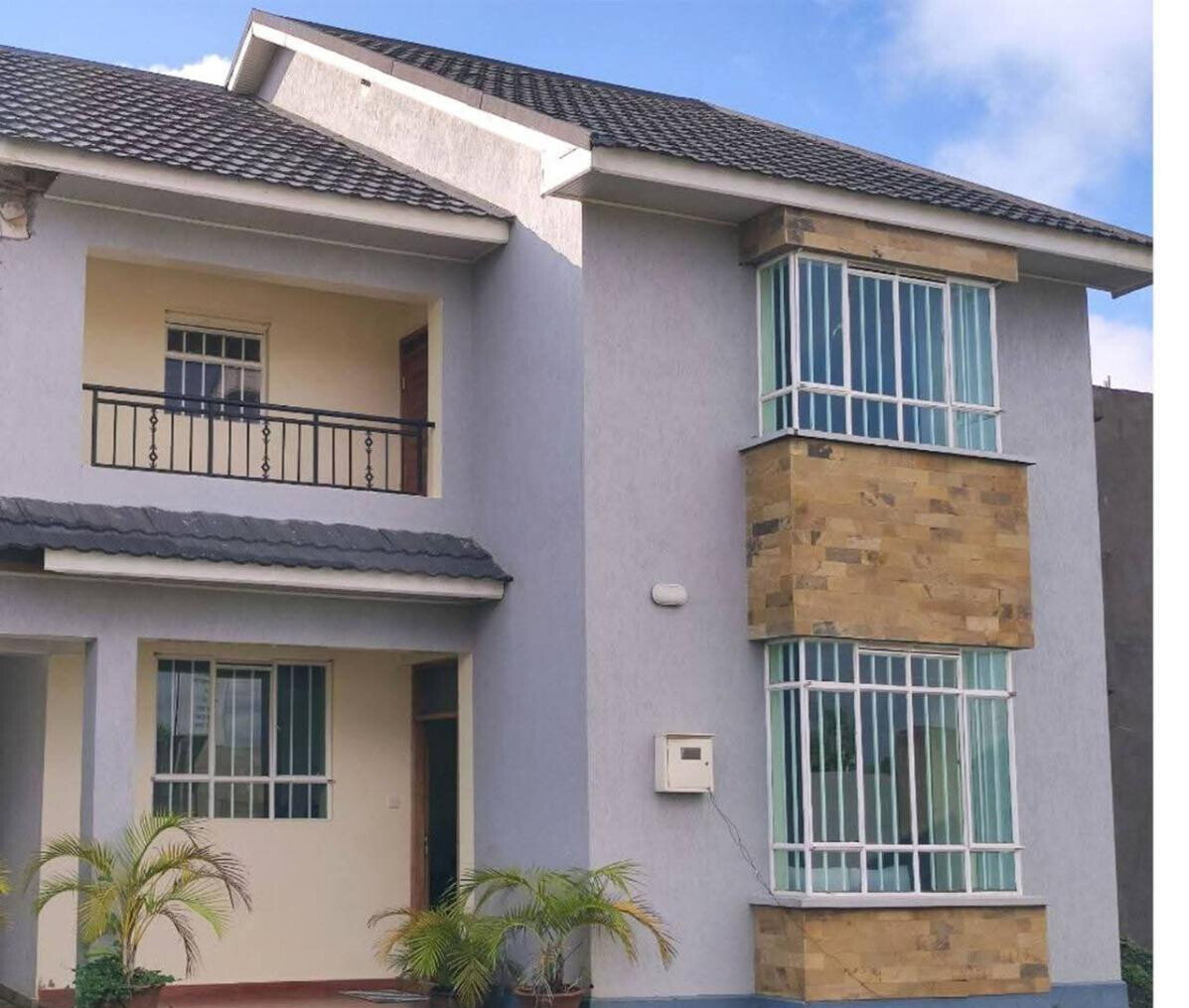 4BR All-Ensuite Townhouse with DSQ & CCTV - South C Gated 24-Unit Estate