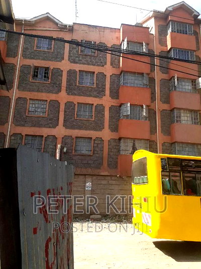 1bdrm Block of Flats in Tassia for sale - Image 2