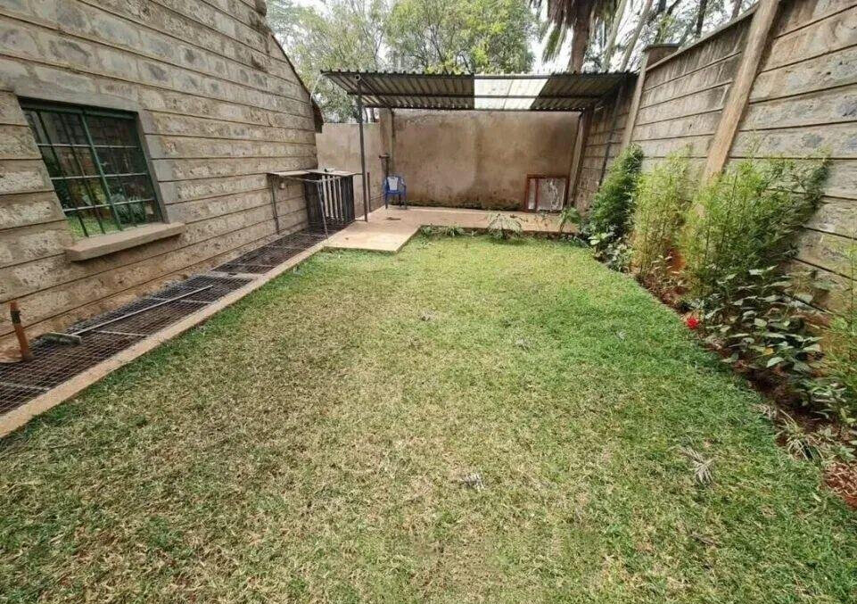 Rustic 5BR All-Ensuite Townhouse with DSQ & Solar - Kileleshwa