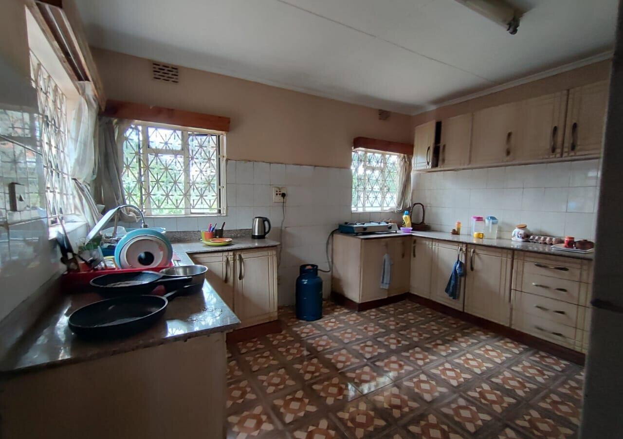 4-Bed Townhouse with Mature Garden on Half-Acre – Karen