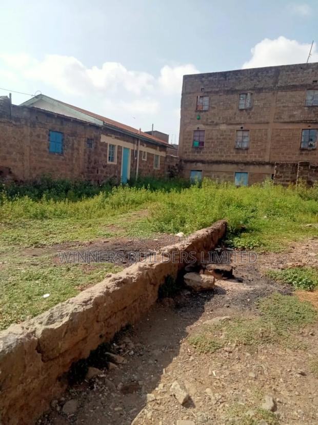 Selling a 50 by 75 Plot at Githurai 45