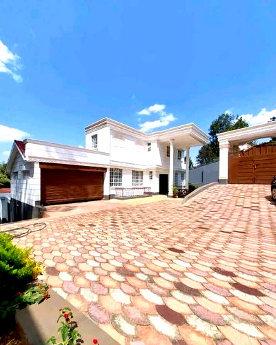 KSh 100M 5BR Garden Townhouse