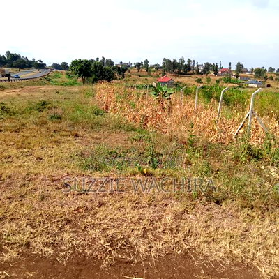3/4 Land on Touching Tarmac at 50m - Image 5