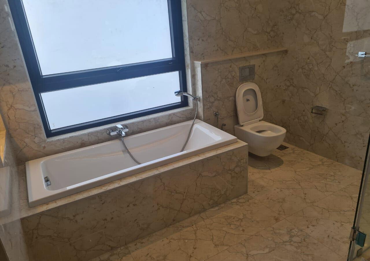 5BR Scandinavian Townhouse with Jacuzzi & Fireplace - Peponi