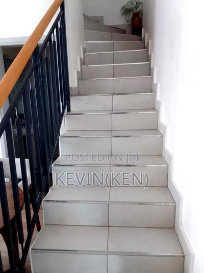 1bdrm Apartment in Eastleigh for sale - Image 4