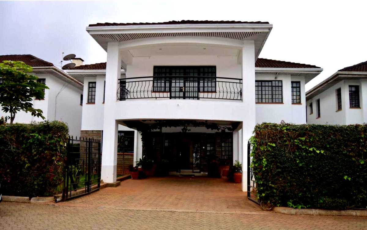 4-Ensuite Townhouse with Pool & Gym in Grevillea Grove - Westlands