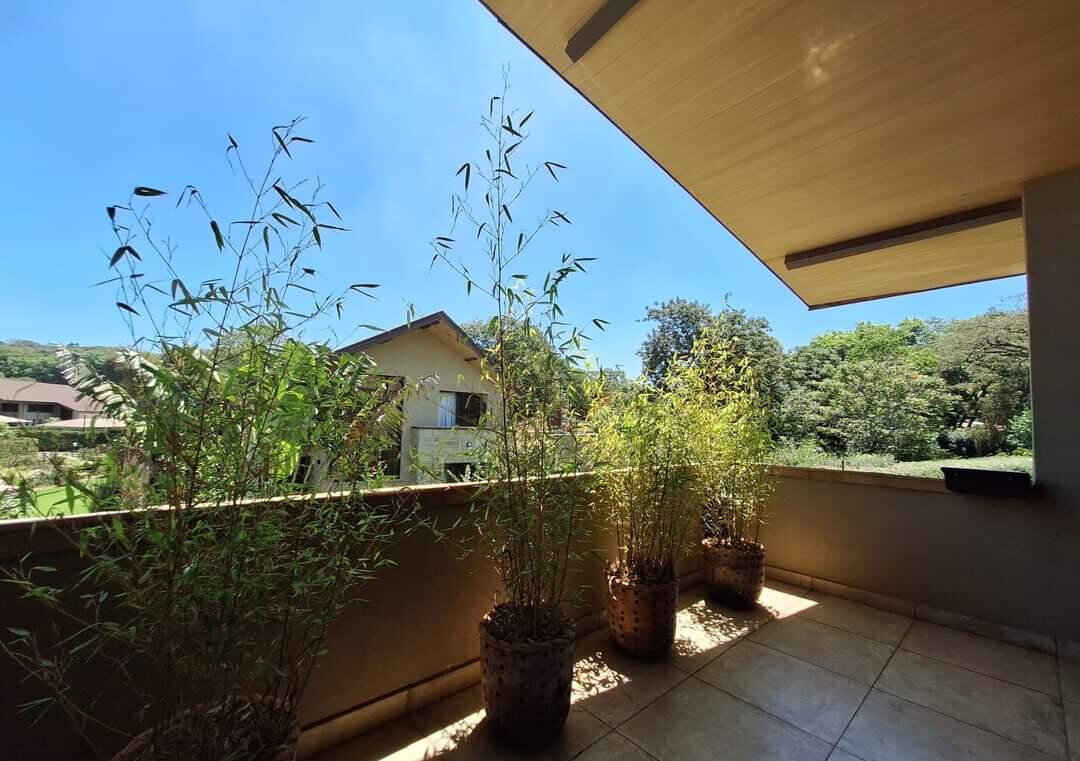 4-Ensuite Townhouse with DSQ & Pool on 0.4 Acres – Karen