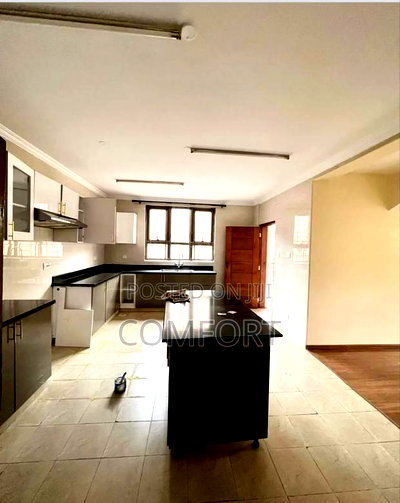 6bdrm Mansion in Lavington for sale - Image 7
