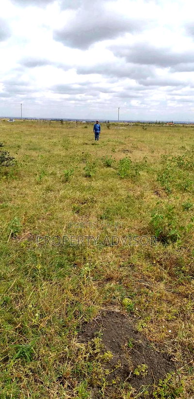 550 Acres Land for Sale in Emali Road, Loitoktok, Kajiado - Image 1