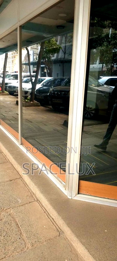 A Classic Show Room - Image 4