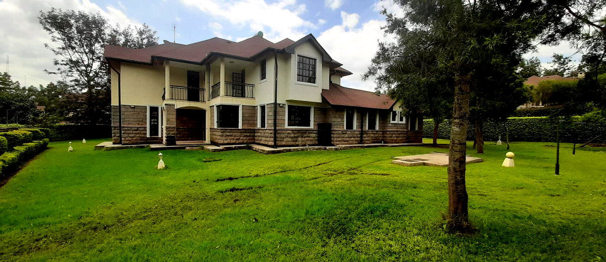 4-Ensuite Townhouse with Gazebo & DSQ – Karen Gated Community