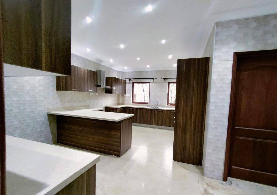 New 5-Bed Villa with DSQ & Clubhouse – Karen Gated Estate