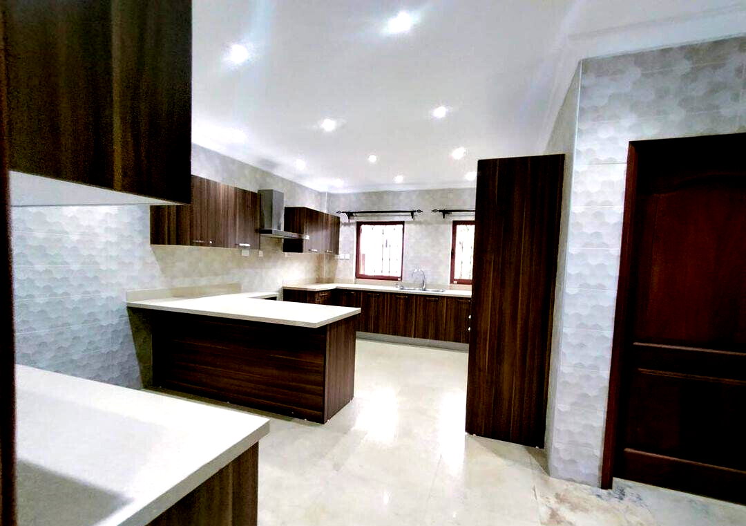 New 5-Bed Villa with DSQ & Clubhouse – Karen Gated Estate