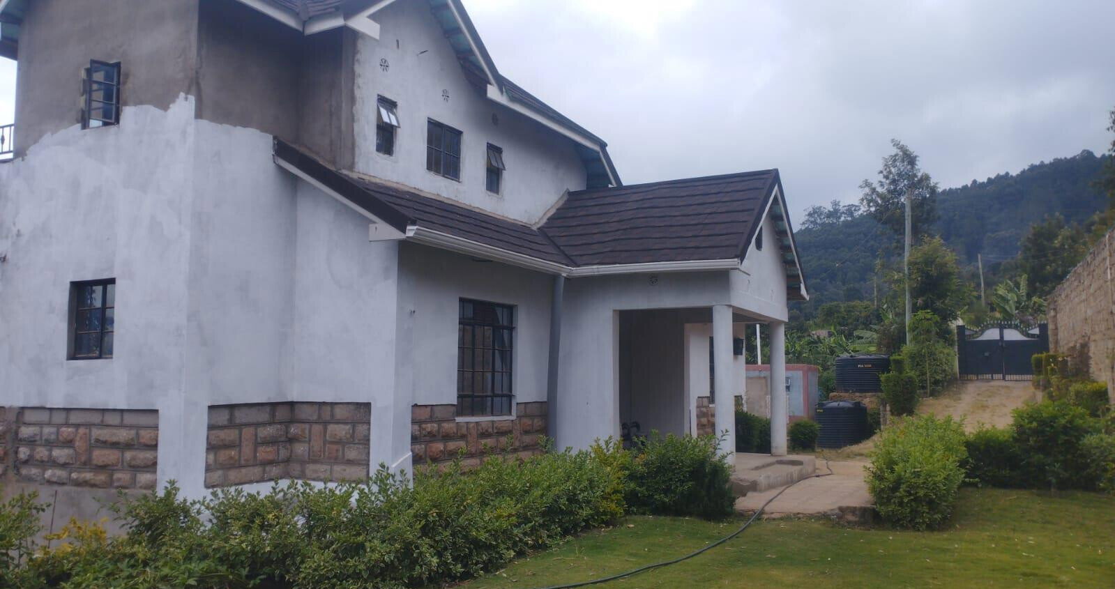 Executive 5BR Ensuite Townhouse on Half Acre - Machakos