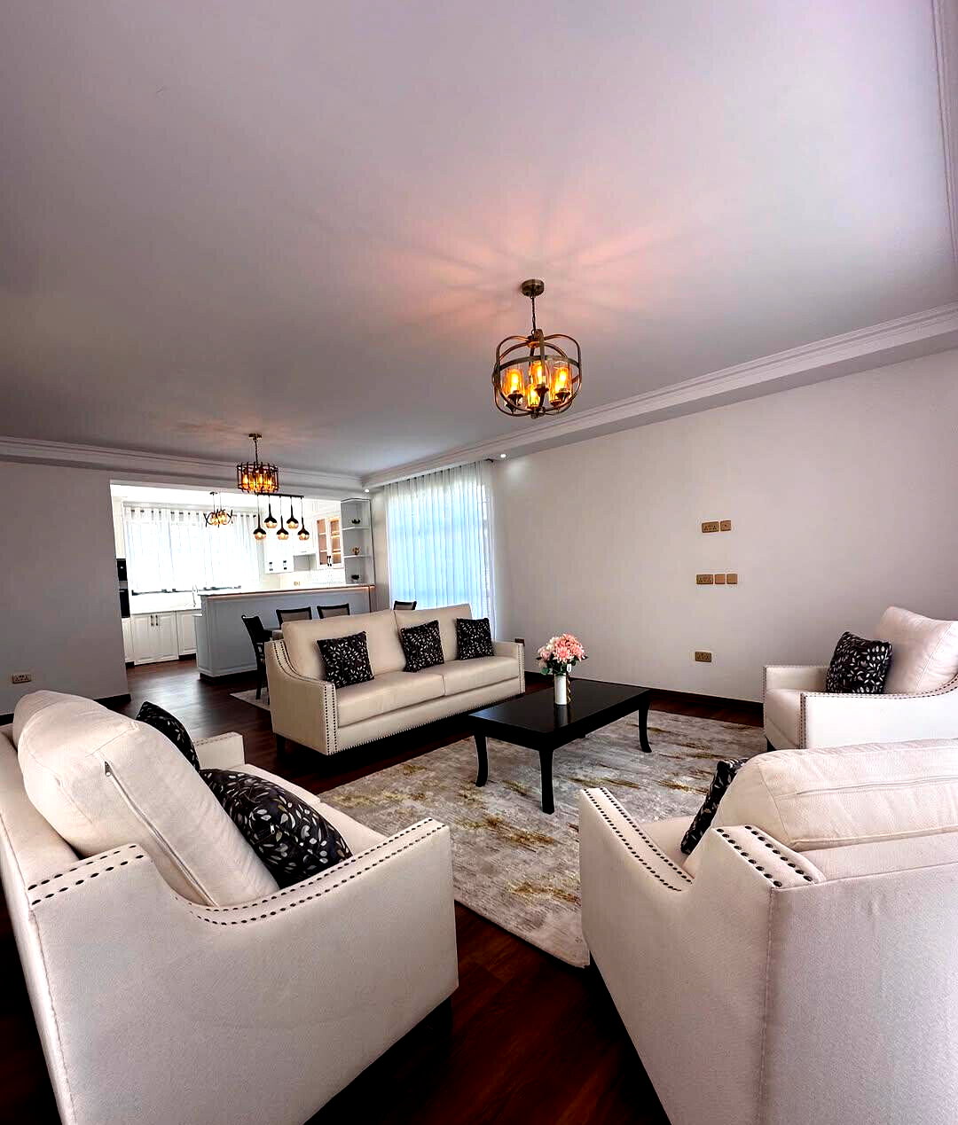 4BR All-Ensuite Townhouse in Gated Community of 20 - Kibiku