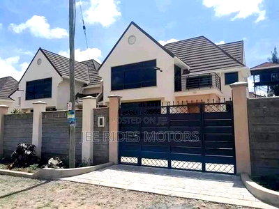 Furnished 5bdrm Maisonette in Gateway Mall, Nairobi Central for sale - Image 8