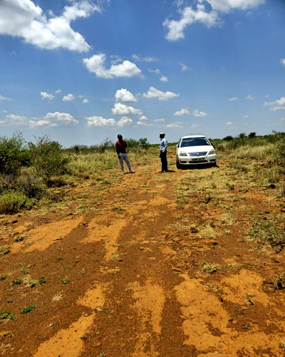Quarter Acre Plot with Garden - Ewaso Kendong