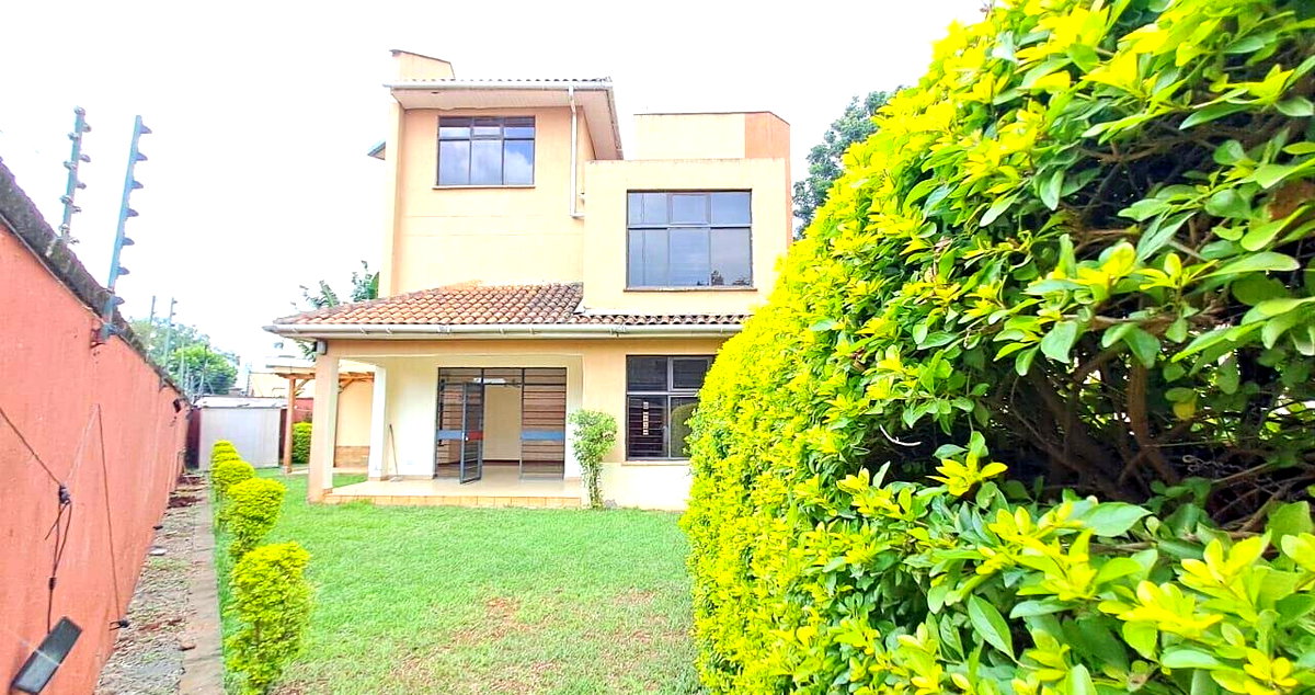 6-Ensuite Townhouse with Solar & Generator - Lavington