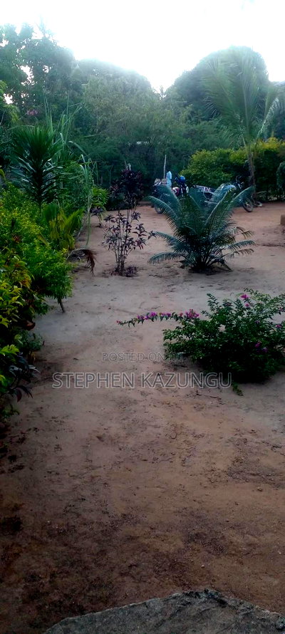 3bdrm House in Ukunda Shamu Road for sale - Image 11