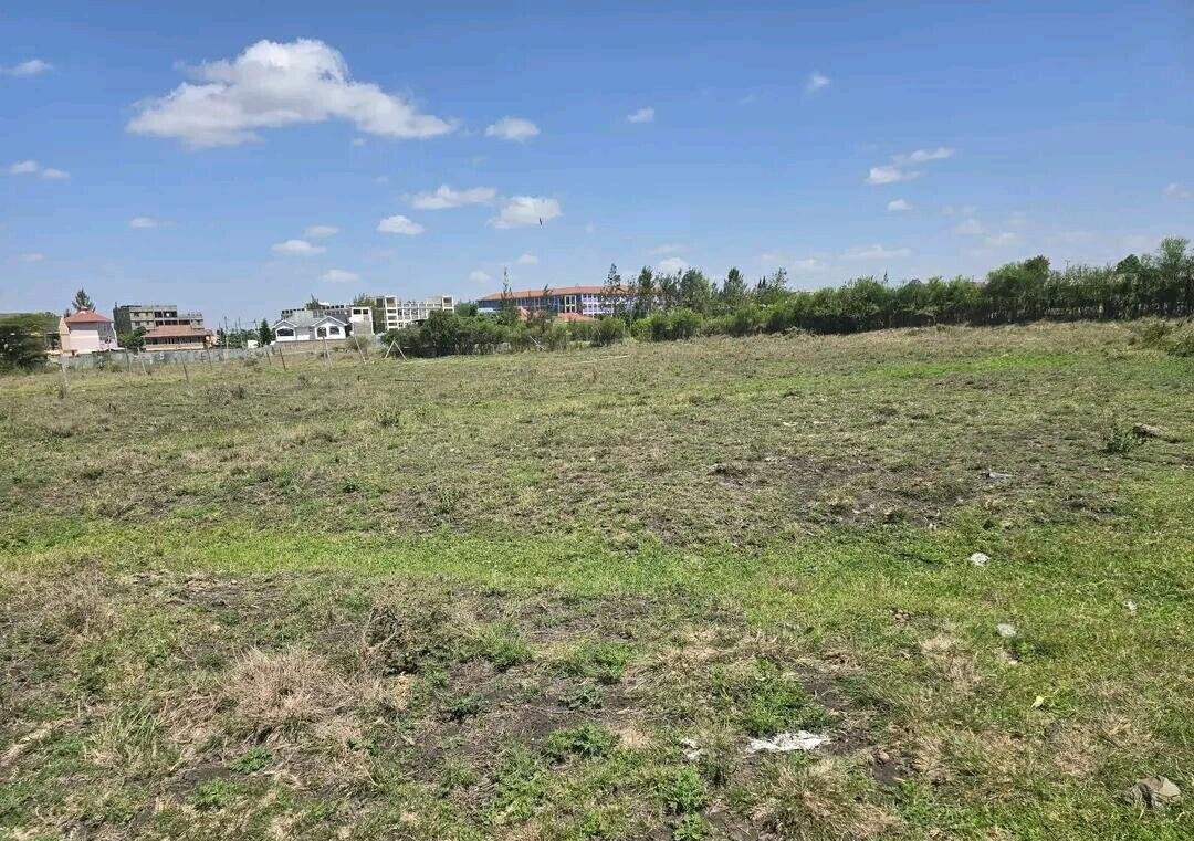Utawala Garden Plot with Parking at KSh 7M